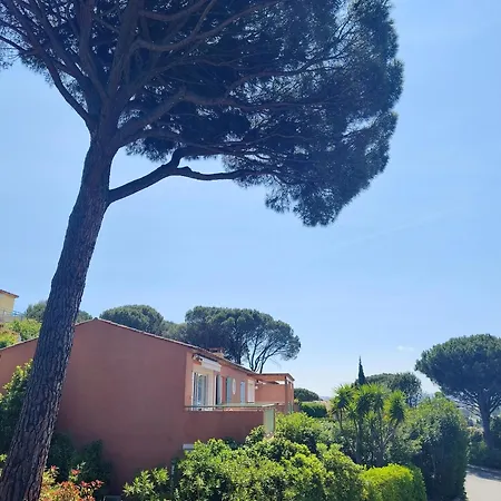 Coup De Cœur Elégant T2 Classé 3 Etoiles Avec Piscine Proche Et Apartamento Sainte-Maxime