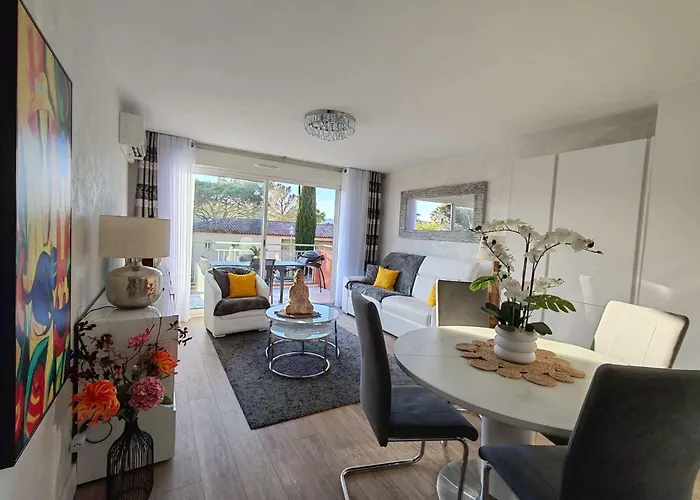 Апартаменты Coup De Coeur Elegant T2 Classe 3 Etoiles Avec Piscine Proche Et *