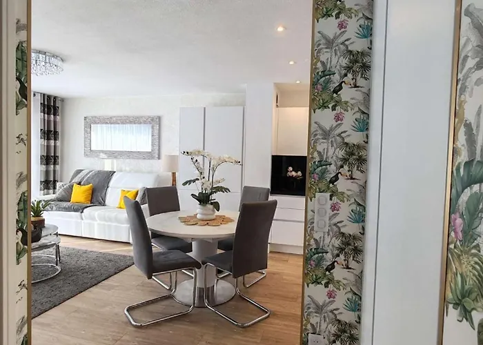 Coup De Coeur Elegant T2 Classe 3 Etoiles Avec Piscine Proche Et * Сент-Максим